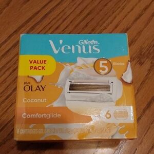 Venus Comfortglide Coconut Razor Blades - Value Pack